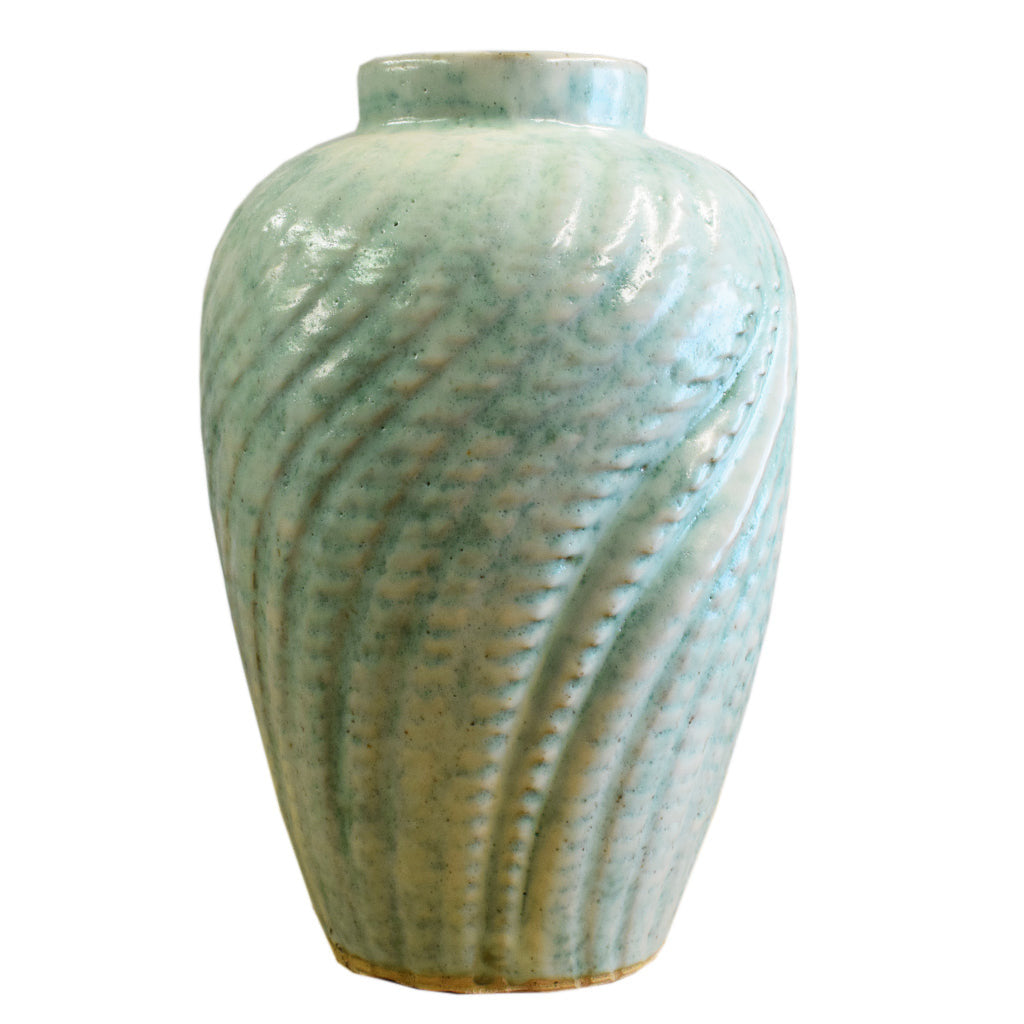 13" Swirl Vase Jade - TheMississippiGiftCompany.com