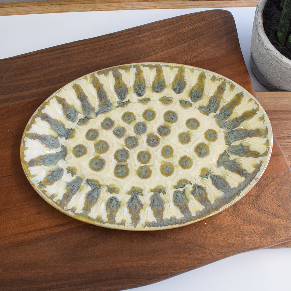 Avalon Small Oval Platter - TheMississippiGiftCompany.com