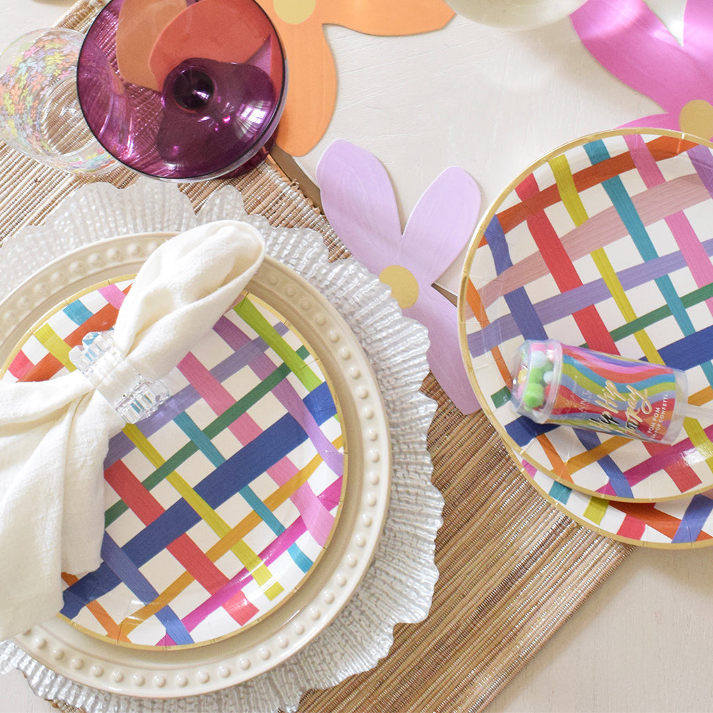 Gingham Paper Plate Set - TheMississippiGiftCompany.com