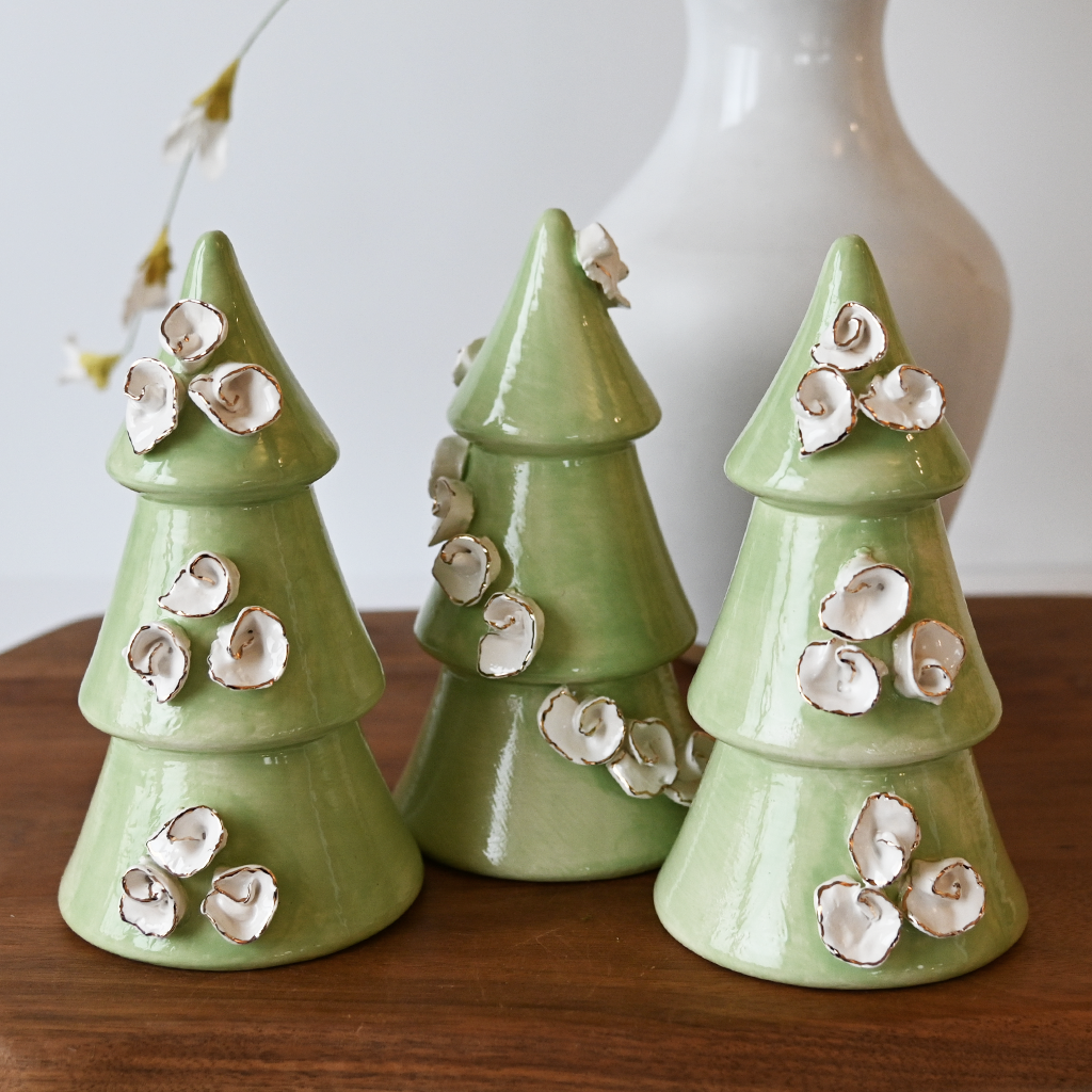 Small Floral Christmas Tree Green - TheMississippiGiftCompany.com