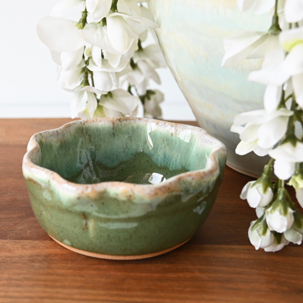 large salsa bowl matcha leaf