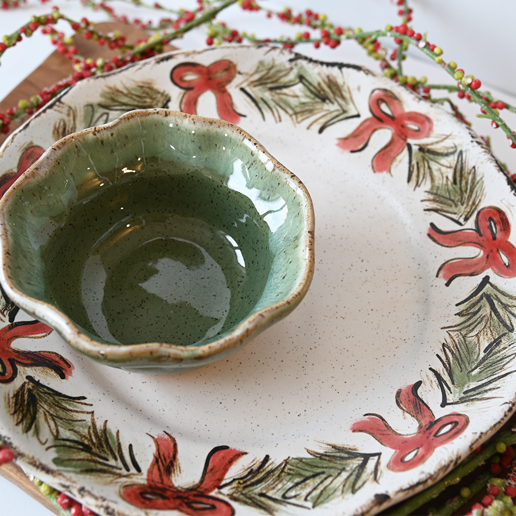 Christmas Salsa Bowl Matcha Leaf - TheMississippiGiftCompany.com