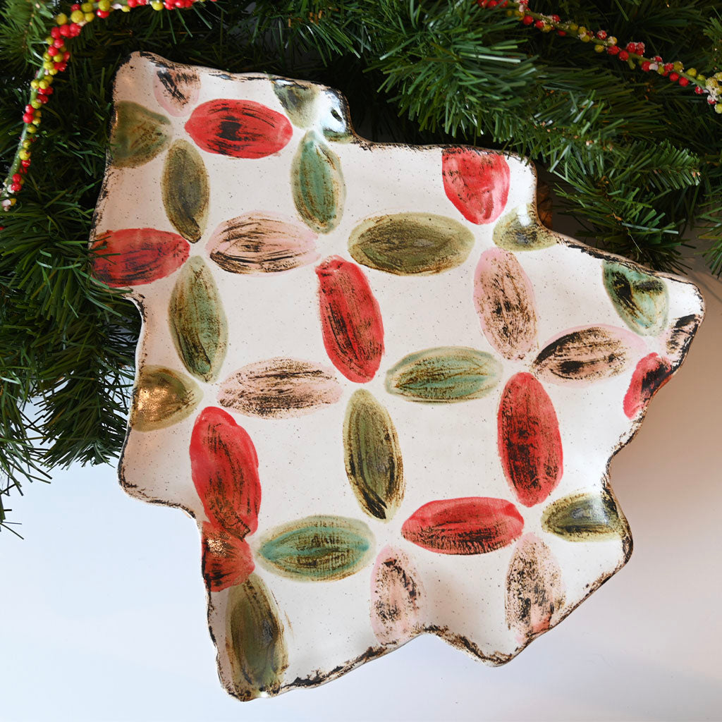 Christmas Tree Shaped Platter - TheMississippiGiftCompany.com