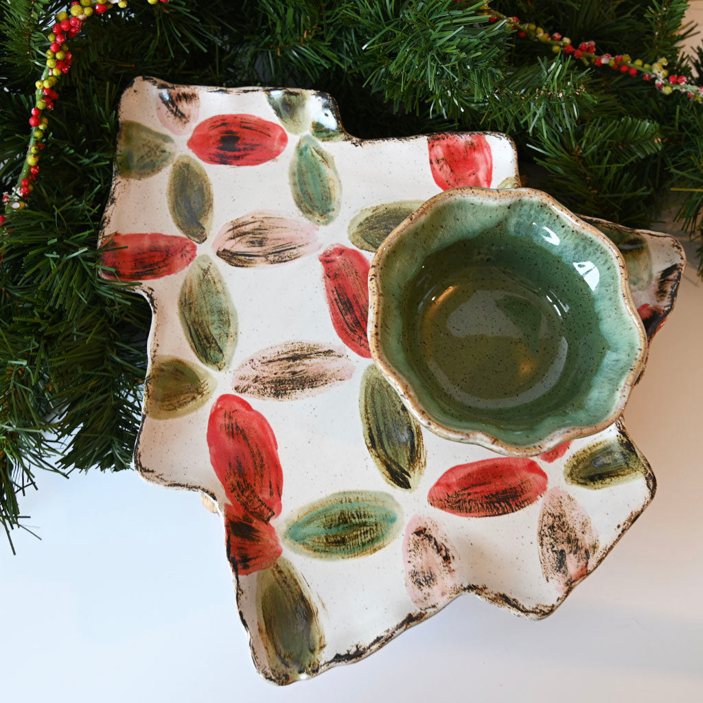 Christmas Salsa Bowl Matcha Leaf - TheMississippiGiftCompany.com