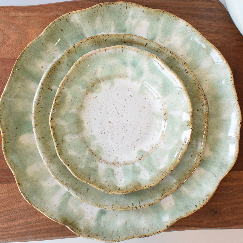 Rimmed Round Dinner Plate-Matcha - TheMississippiGiftCompany.com