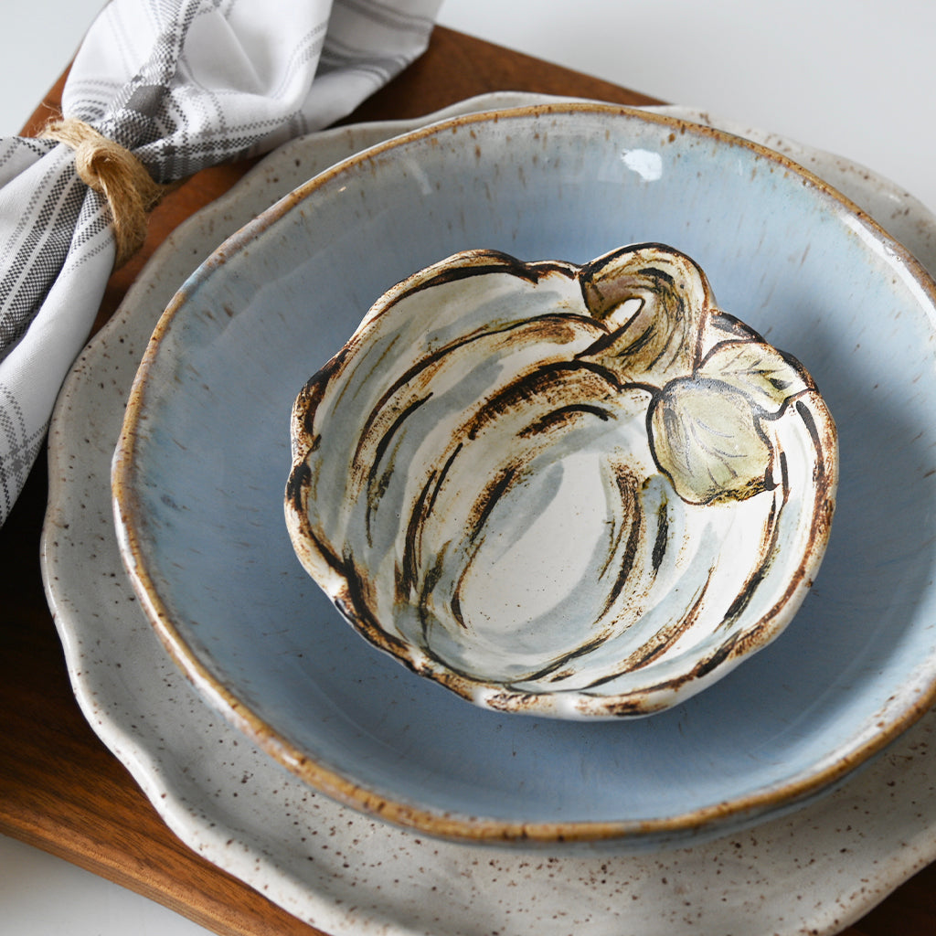 Pumpkin Dish Wisteria 