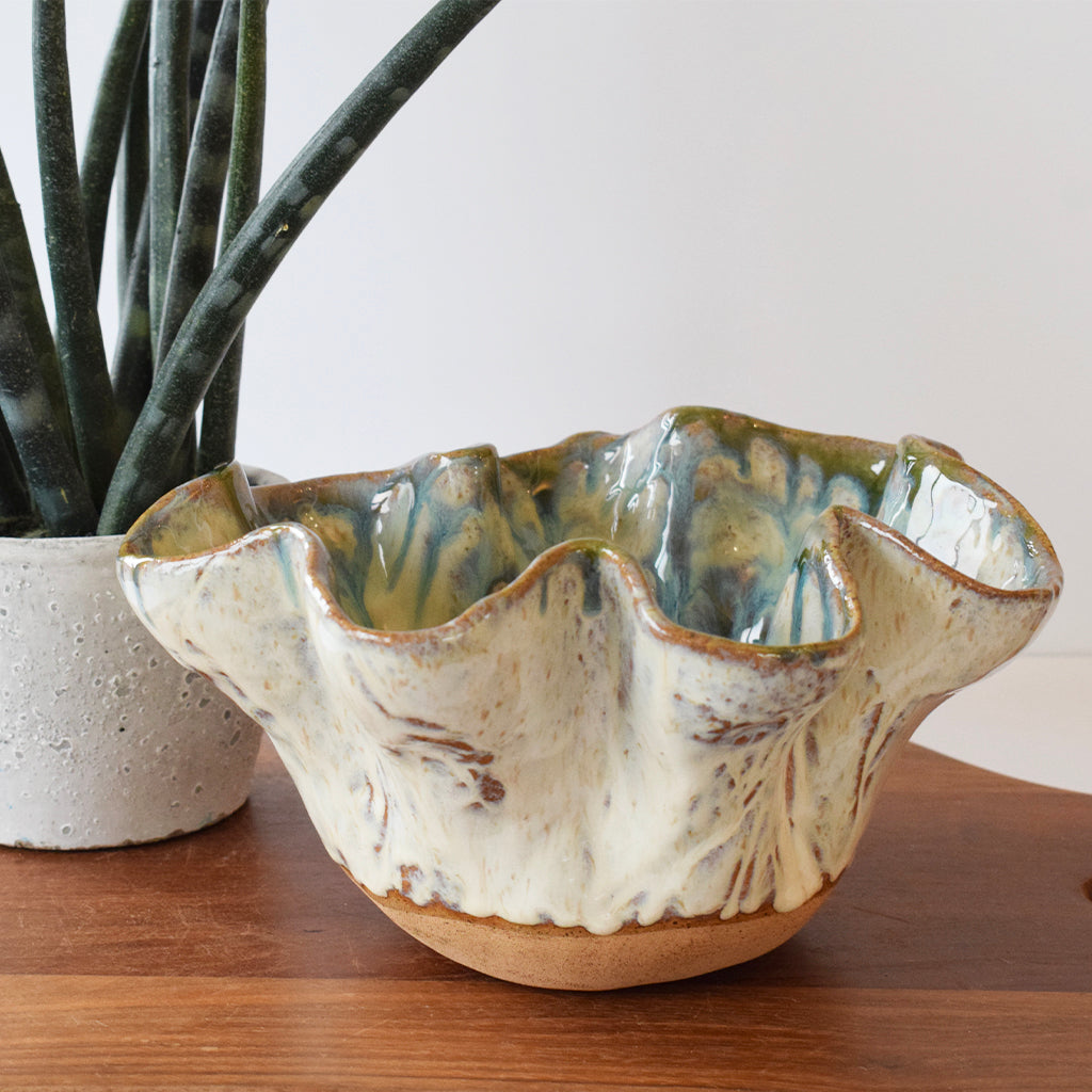 Round Fluted Bowl Seaside - TheMississippiGiftCompany.com