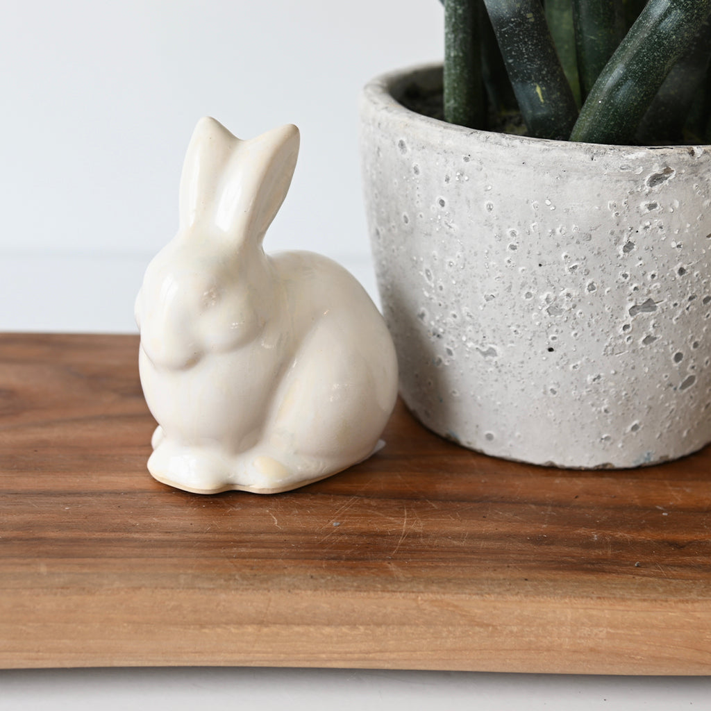 Good Earth Pottery Sitting Bunny Moonstone