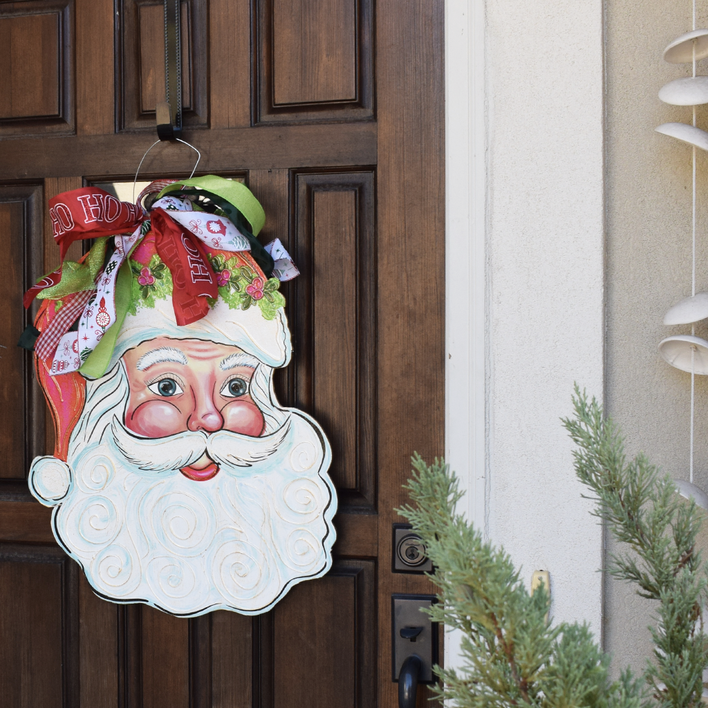 Santa Door Hanger - TheMississippiGiftCompany.com