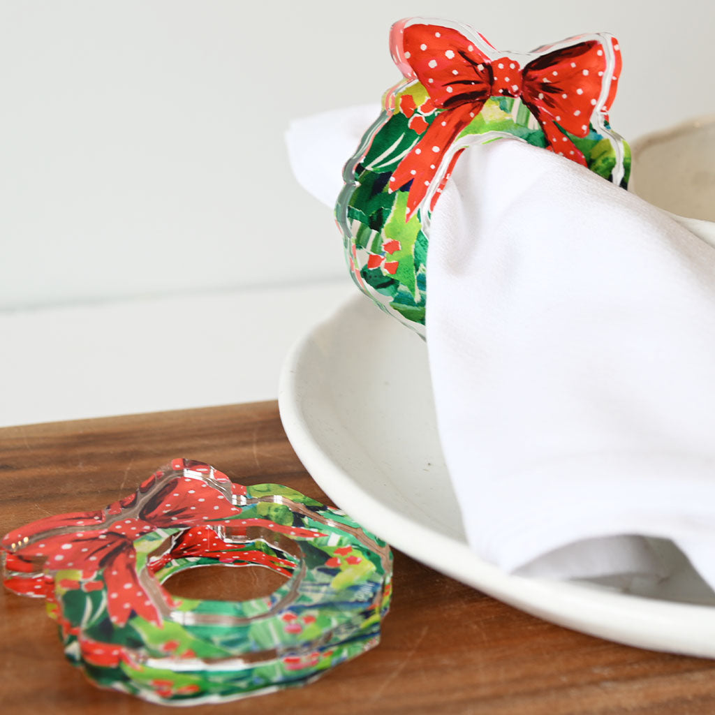 Lauren Dunn Berry Wreath Acrylic Napkin Rings - TheMississippiGiftCompany.com