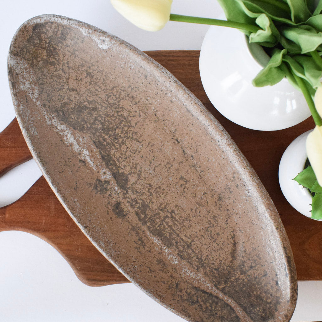 Large Bread Tray Nutmeg | TheMississippiGiftCompany.com