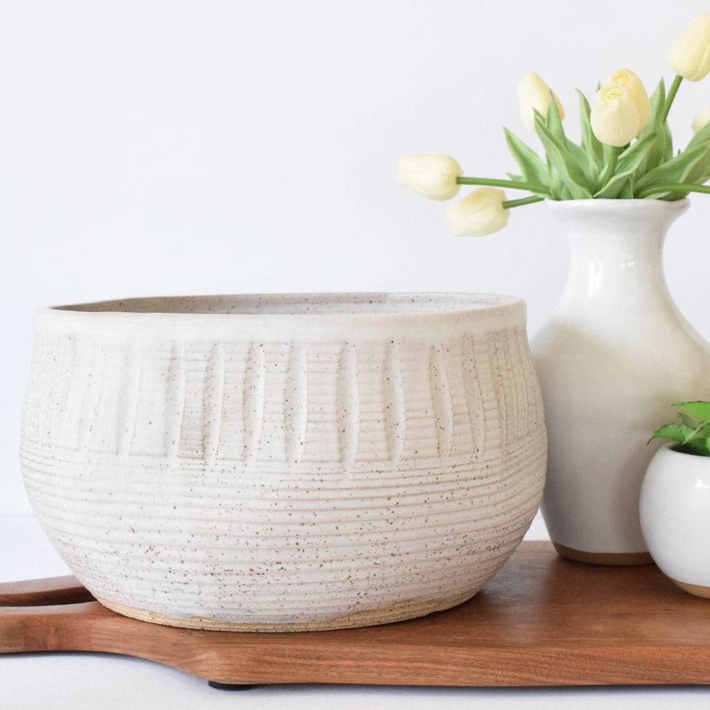 textured white plant pot Mum Pot White