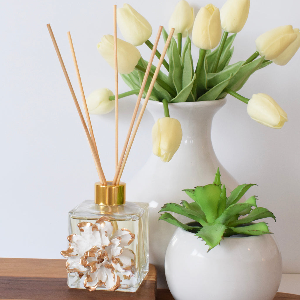 Simple Flower Diffuser - TheMississippiGiftCompany.com