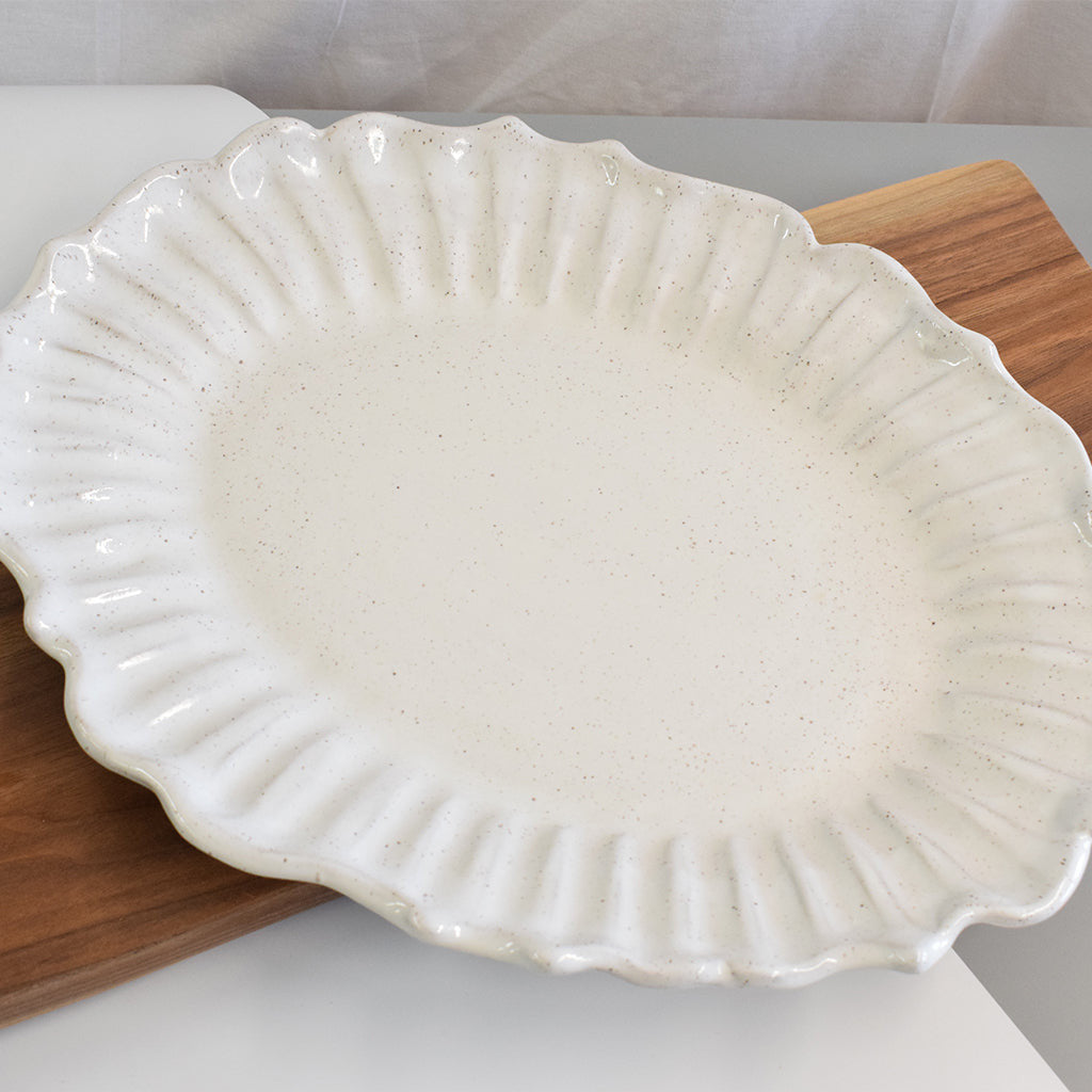 Scalloped Oval Platter 15" Simply White - TheMississippiGiftCompany.com