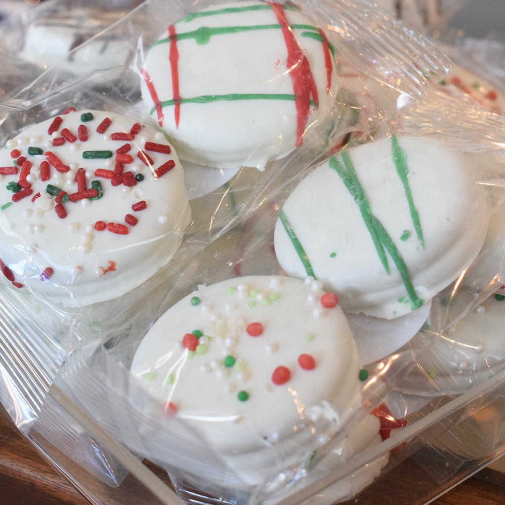 Decorated Oreo 2-Pack Christmas - TheMississippiGiftCompany.com