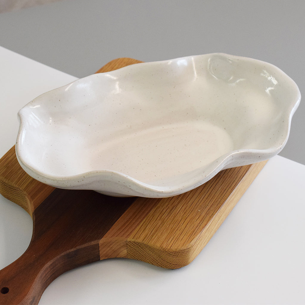 Flutter Dish Simply White - TheMississippiGiftCompany.com