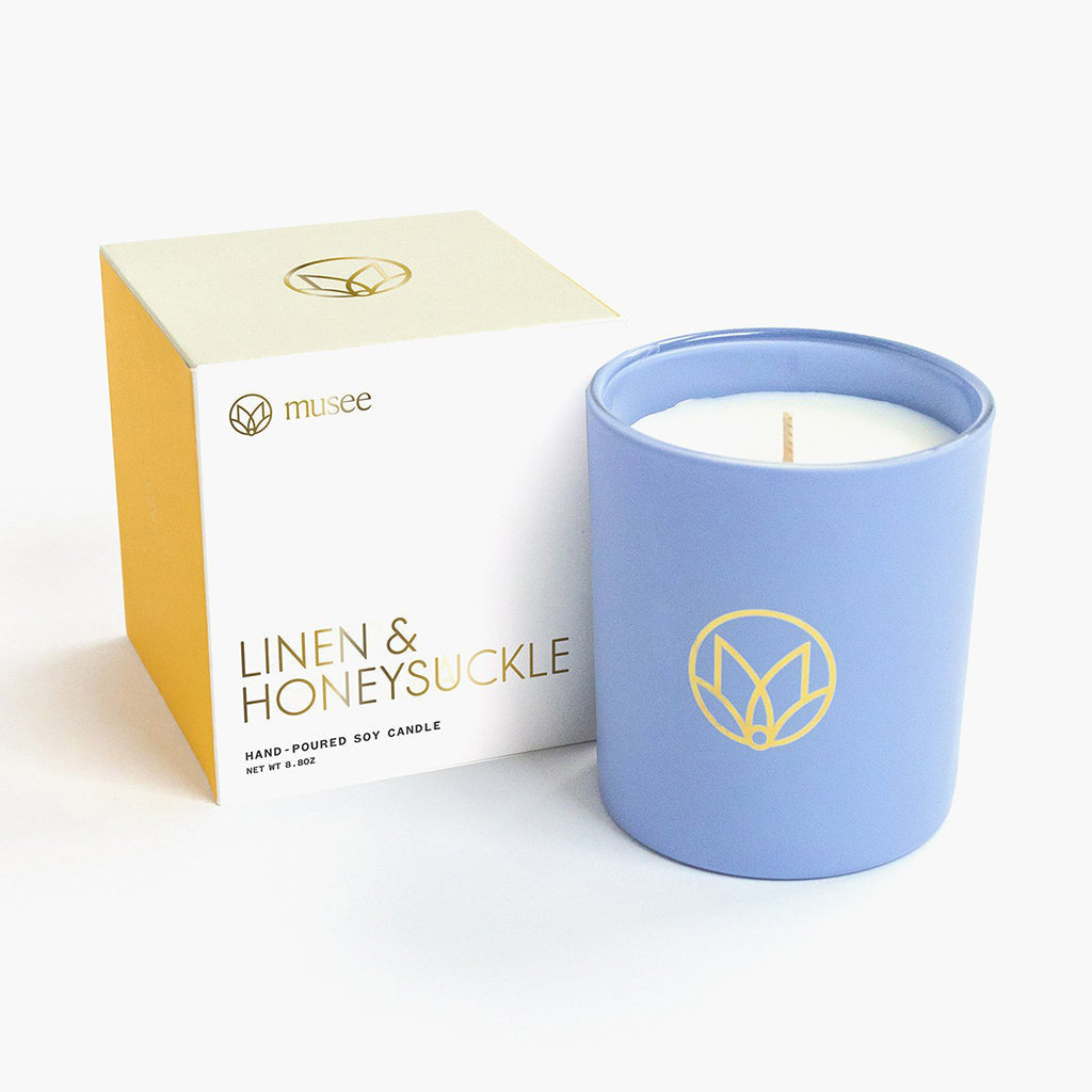Linen and Honeysuckle Soy Candle - TheMississippiGiftCompany.com