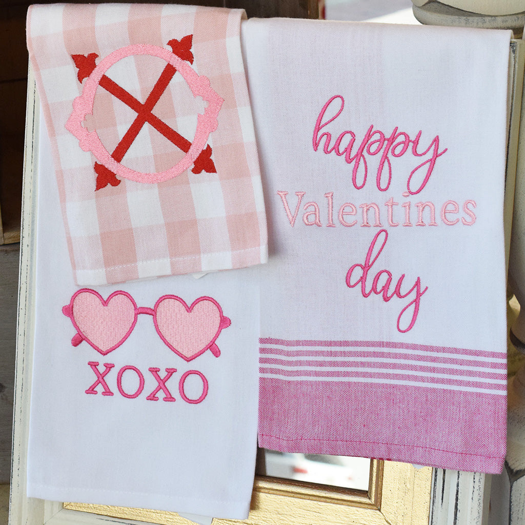 Pink Plaid XO Towel - TheMississippiGiftCompany.com